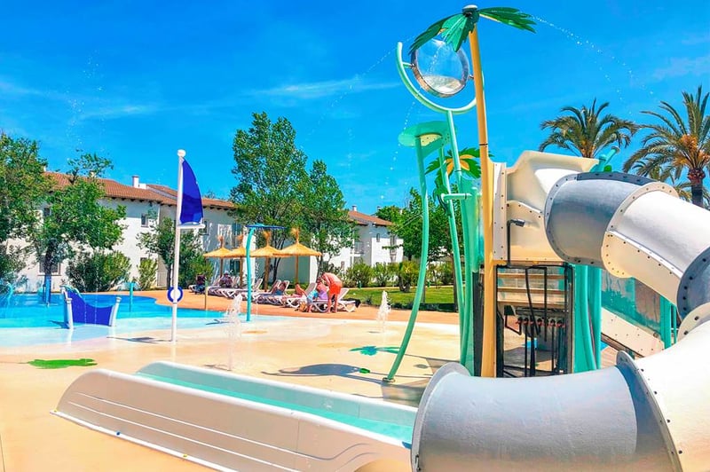 Sea Club Mediterranean Resort preview 5